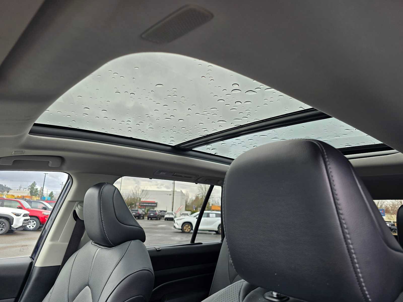 Certified 2024 Toyota Grand Highlander Limited image 28