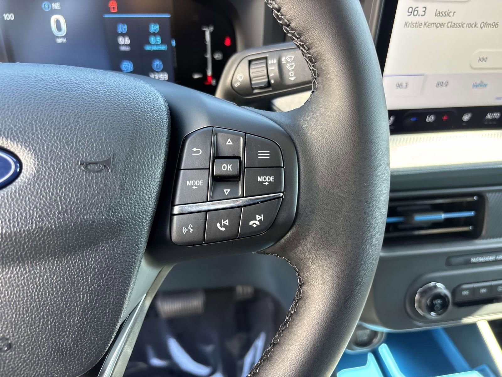 New 2025 Ford Maverick XLT w/ Equipment Group 301A image 18