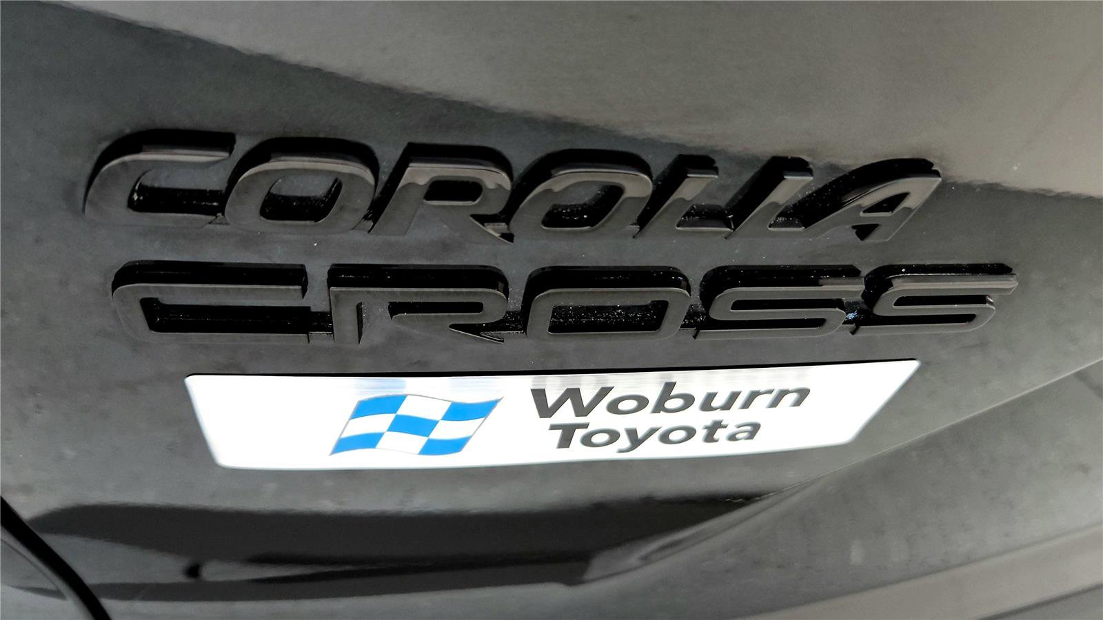 Used 2024 Toyota Corolla Cross Nightshade image 13