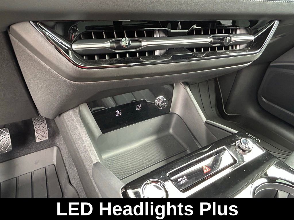 Used 2025 Audi Q6 e-tron Premium Plus w/ Premium Plus image 27