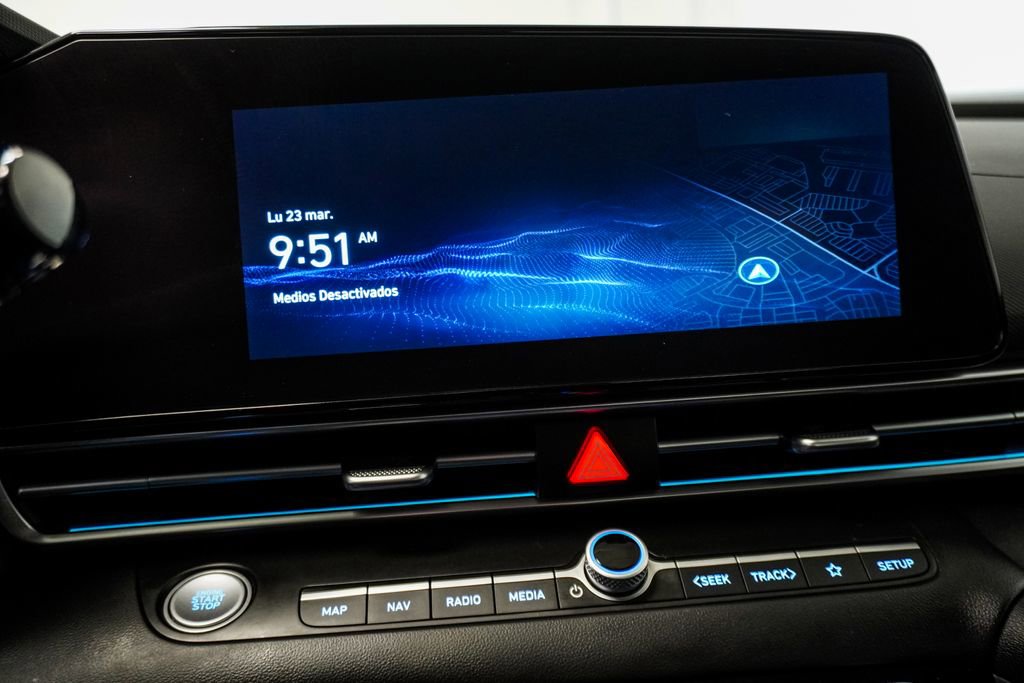 Used 2024 Hyundai Elantra SEL FWD image 22