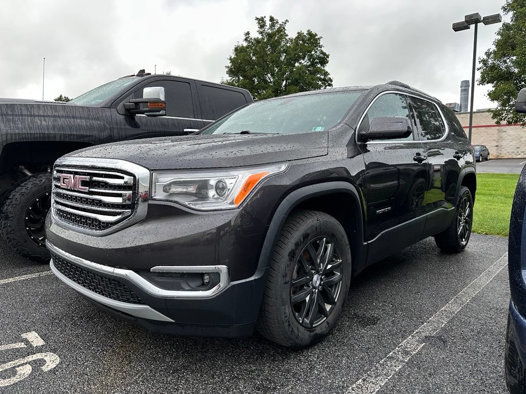 Used 2019 GMC Acadia SLT w/ LPO, Floor Liner Package AWD/4WD image 2