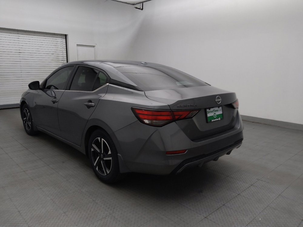 Used 2025 Nissan Sentra SV FWD image 5