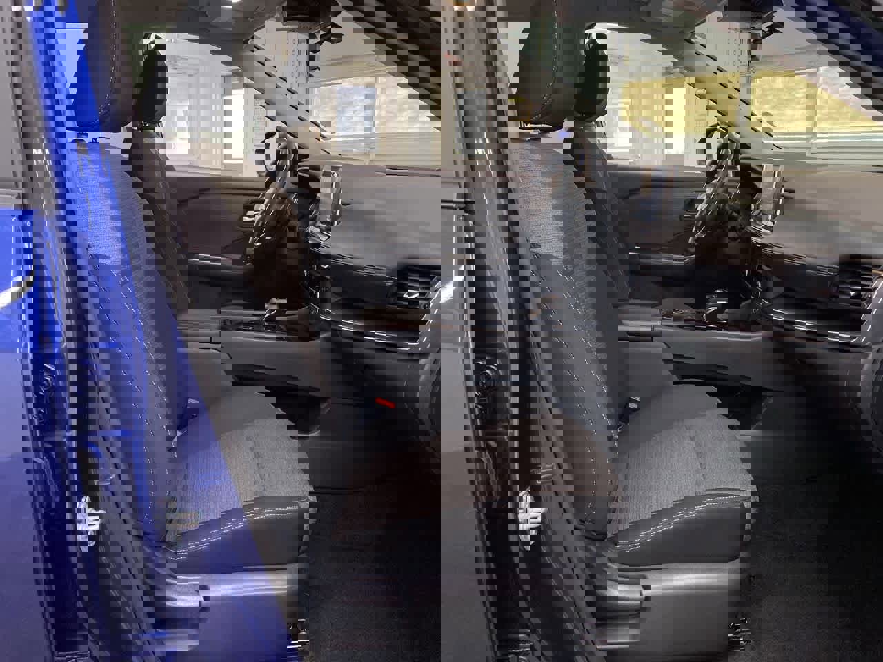 Used 2023 Nissan Rogue SV image 18