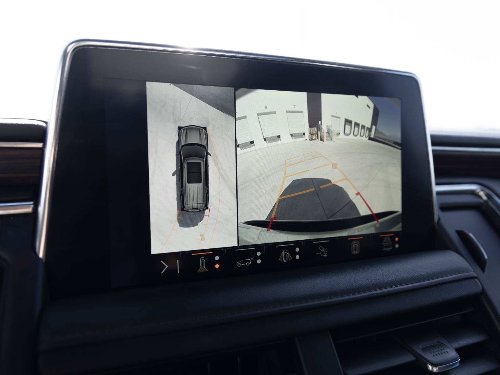 Used 2024 Chevrolet Tahoe High Country w/ Advanced Technology Package AWD/4WD image 42