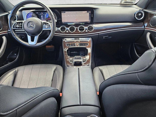 Used 2019 Mercedes-Benz E 300 image 17