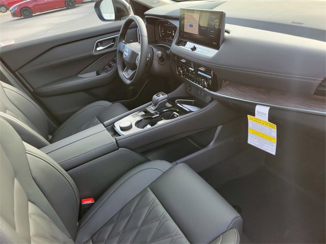 New 2026 Nissan Rogue Platinum image 20