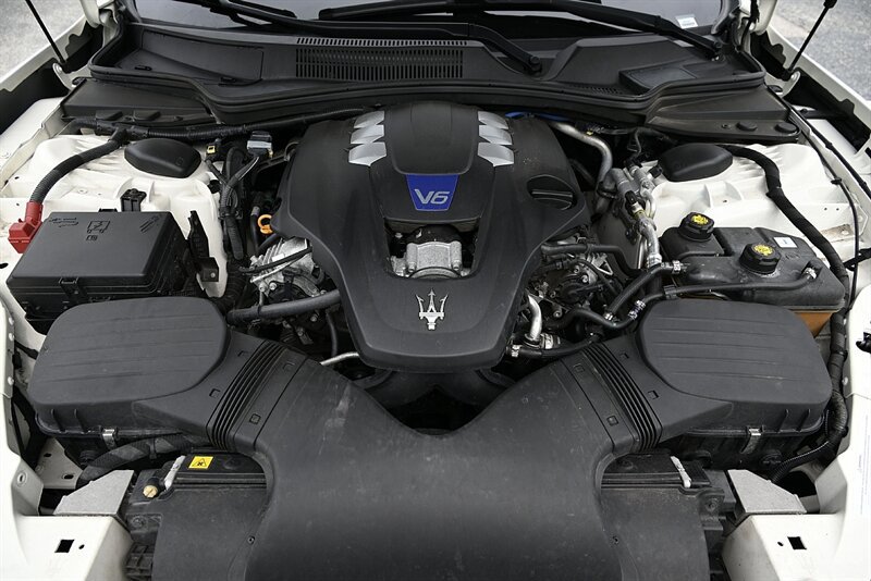 Used 2019 Maserati Ghibli S Q4 image 21