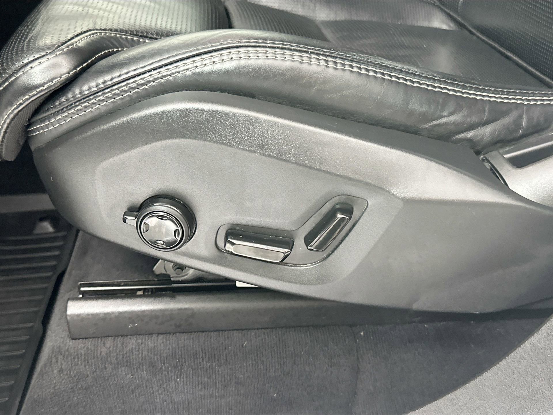 Used 2019 Volvo XC90 T6 Inscription w/ Advanced Package image 19