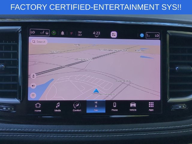 Certified 2023 Chrysler Pacifica Limited w/ Uconnect Theater Family Group FWD image 25