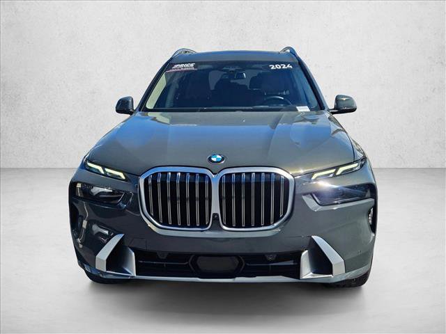 Certified 2024 BMW X7 xDrive40i image 2