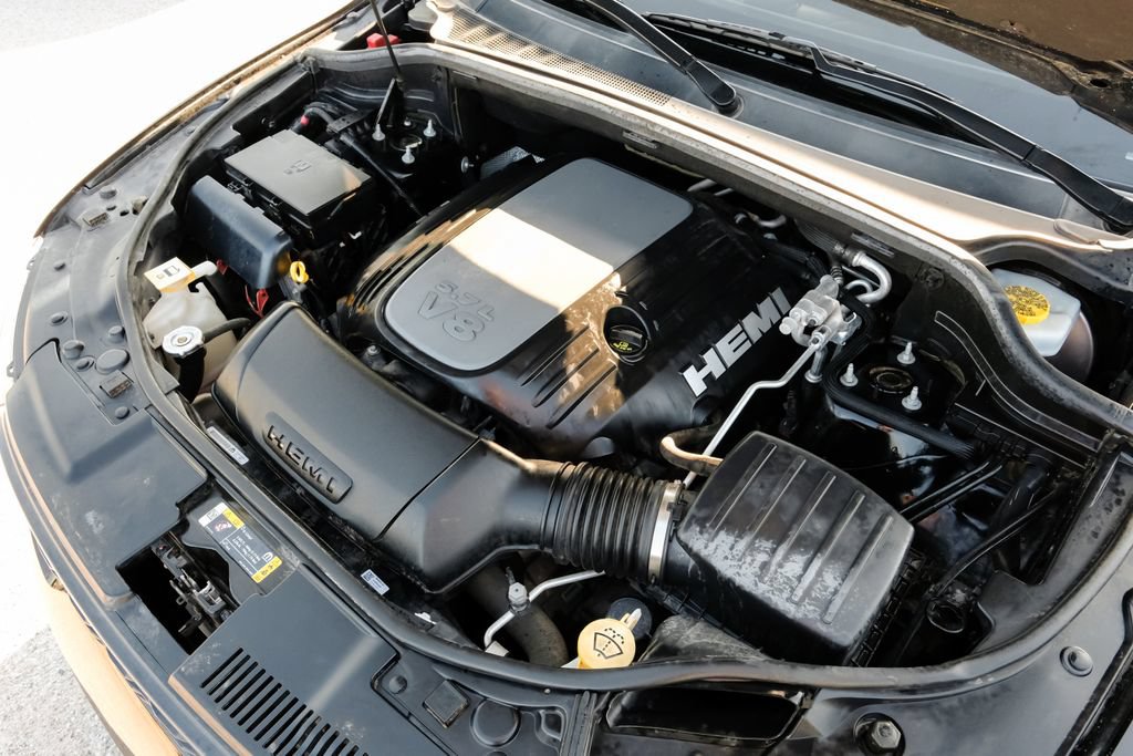 Used 2021 Dodge Durango R/T w/ Technology Group AWD/4WD image 54