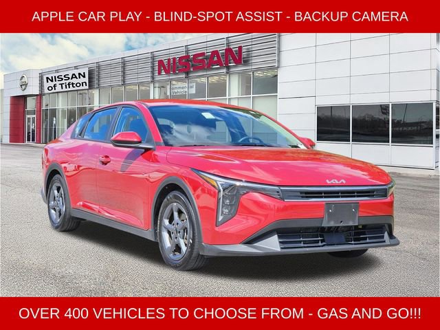 Used 2025 Kia K4 LXS image 1