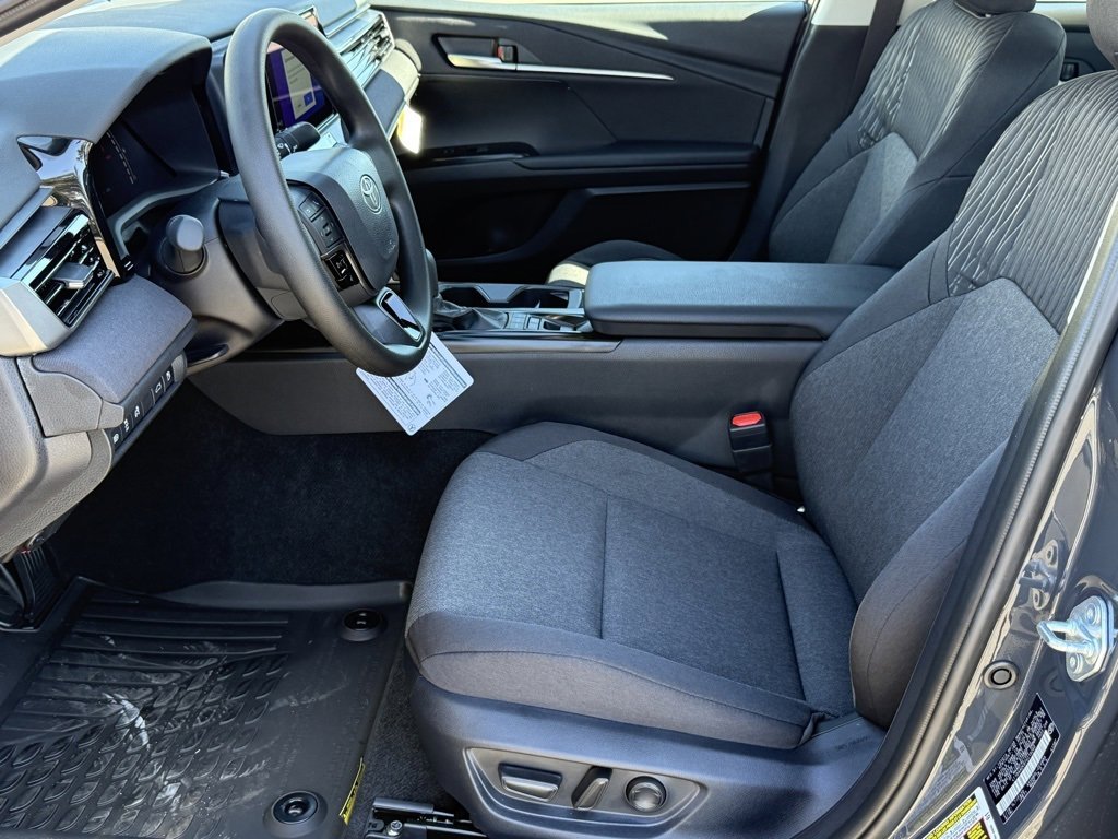 New 2026 Toyota Camry LE image 18