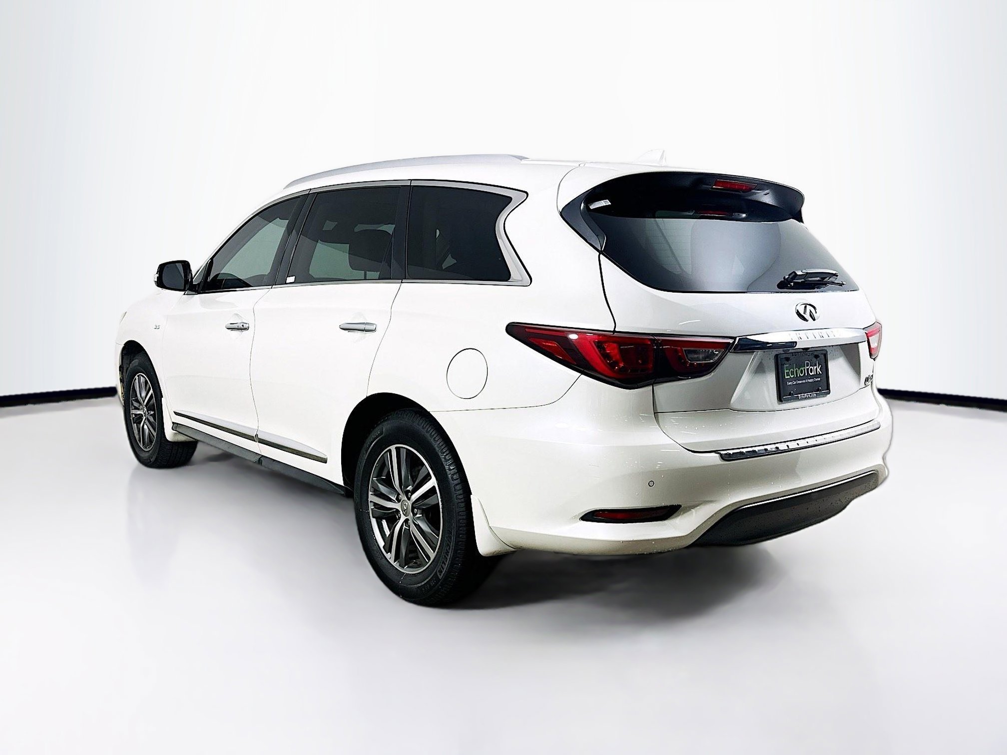 Used 2017 INFINITI QX60 FWD w/ Premium Plus Package image 5