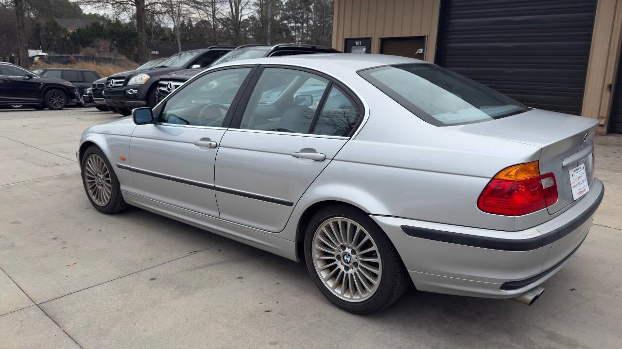 Used 2001 BMW 330i Sedan image 20