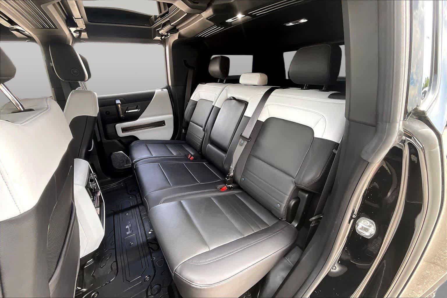 Certified 2024 GMC Hummer EV 2X AWD/4WD image 16