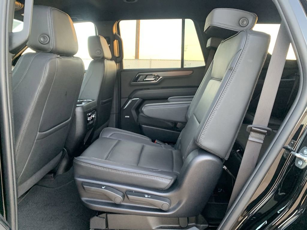Certified 2025 GMC Yukon Denali image 23