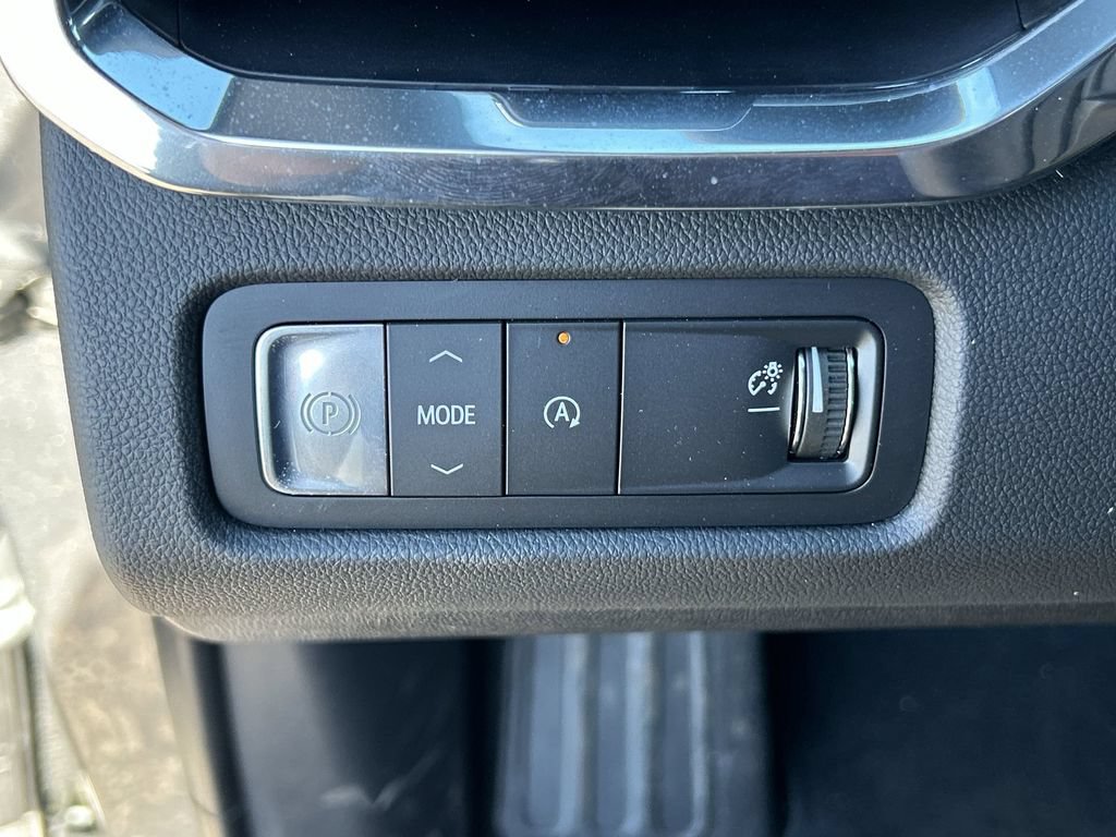 New 2026 GMC Acadia Elevation FWD image 18