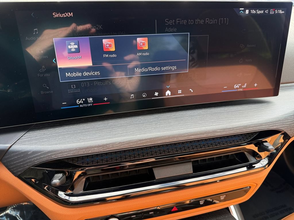 Certified 2025 BMW 330i xDrive Sedan w/ M Sport Package AWD/4WD image 23