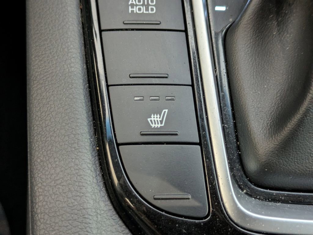 Used 2020 Hyundai Ioniq SEL image 24