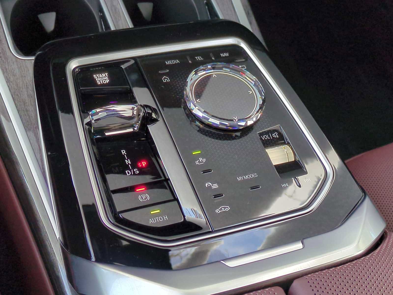 New 2025 BMW 760i xDrive w/ Executive Package image 35