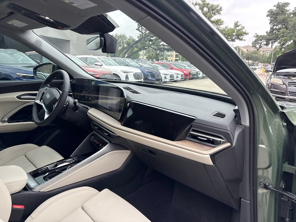 New 2026 Audi Q5 Premium Plus AWD/4WD image 15