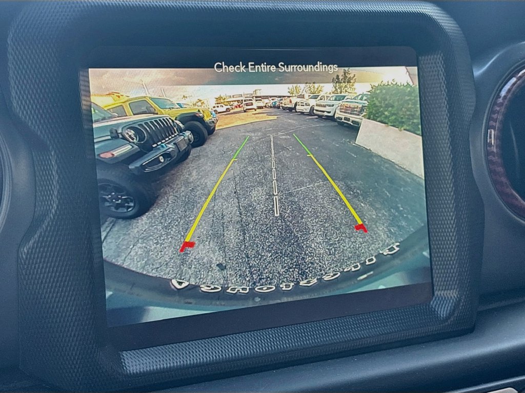Used 2023 Jeep Wrangler Unlimited Sport AWD/4WD image 15