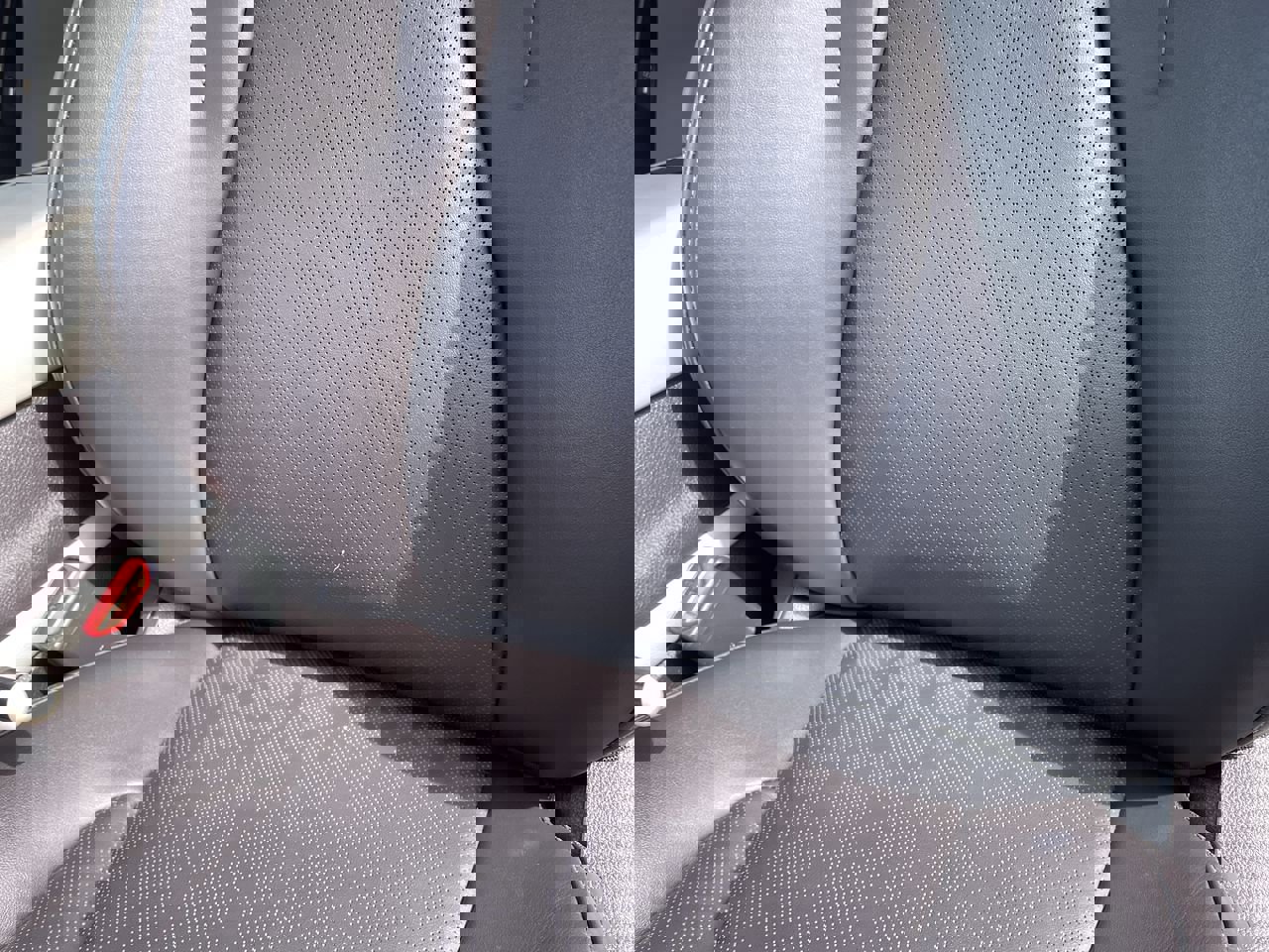 Certified 2023 Kia Carnival EX image 19