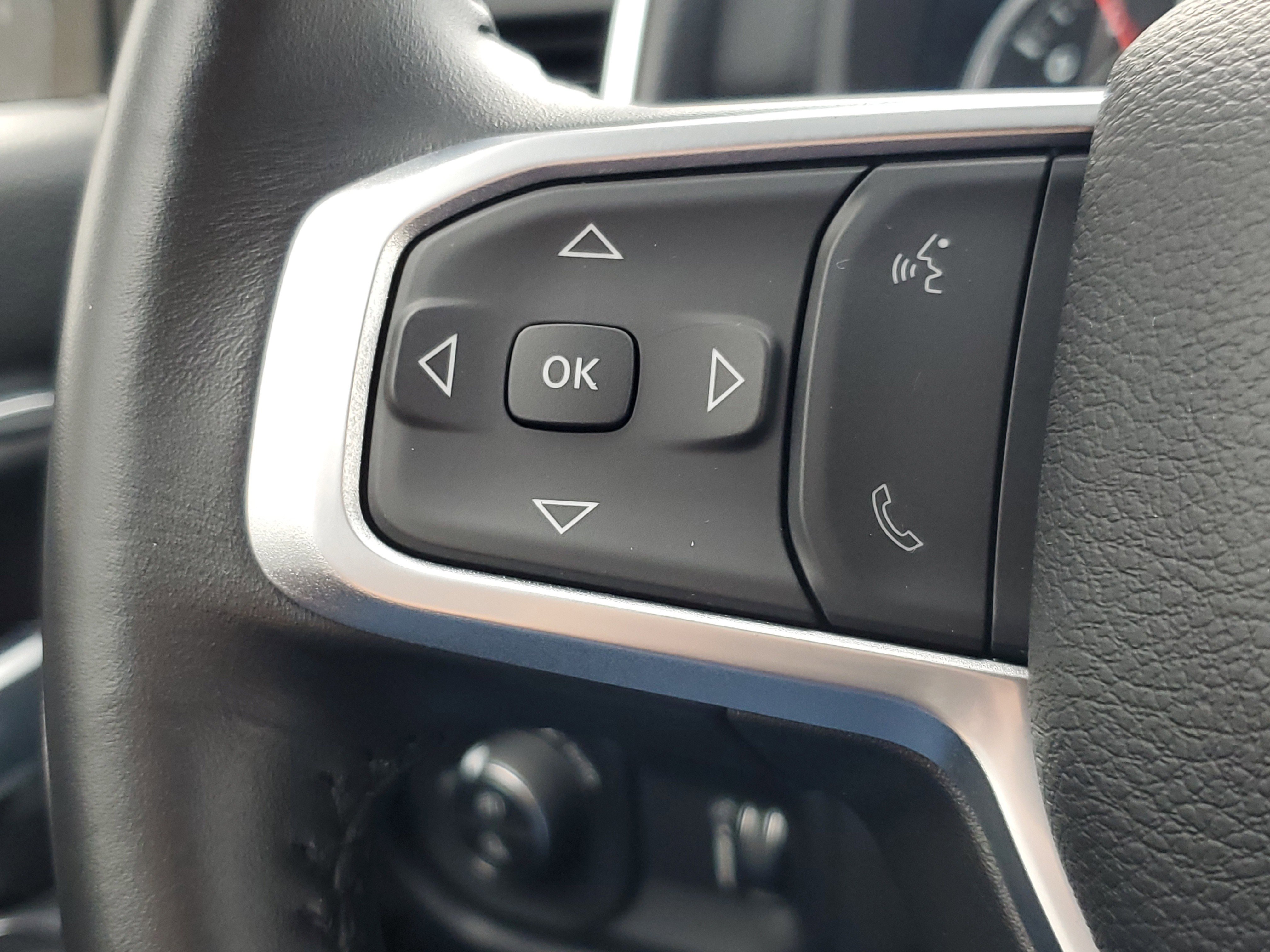 Used 2024 RAM 2500 Big Horn w/ Bed Utility Group image 13