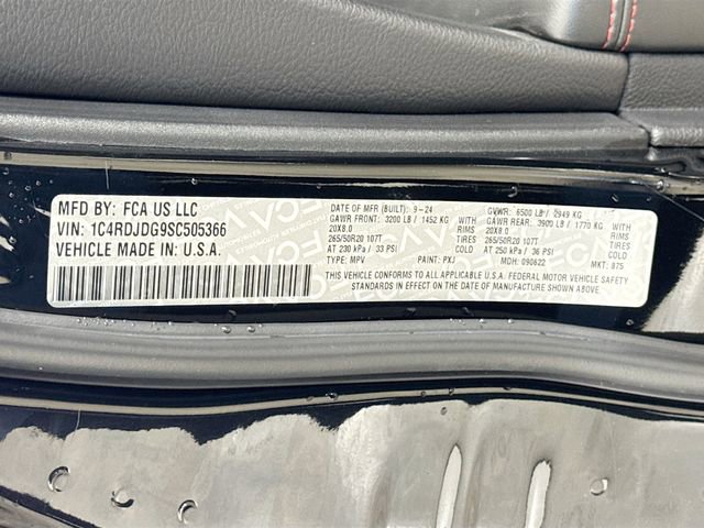 Used 2025 Dodge Durango GT image 37