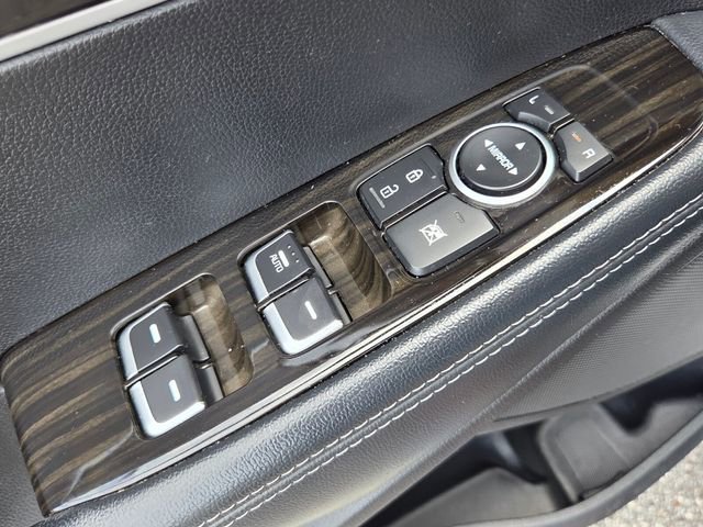 Used 2019 Kia Sorento L FWD image 31