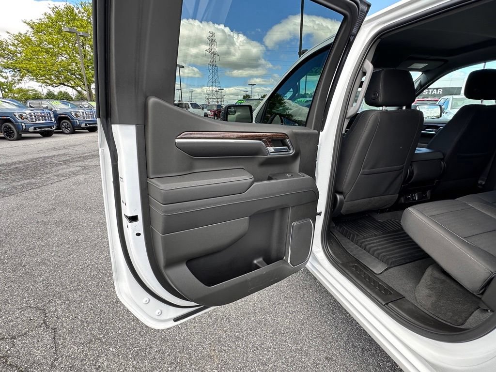 Used 2023 GMC Sierra 1500 Elevation AWD/4WD image 25
