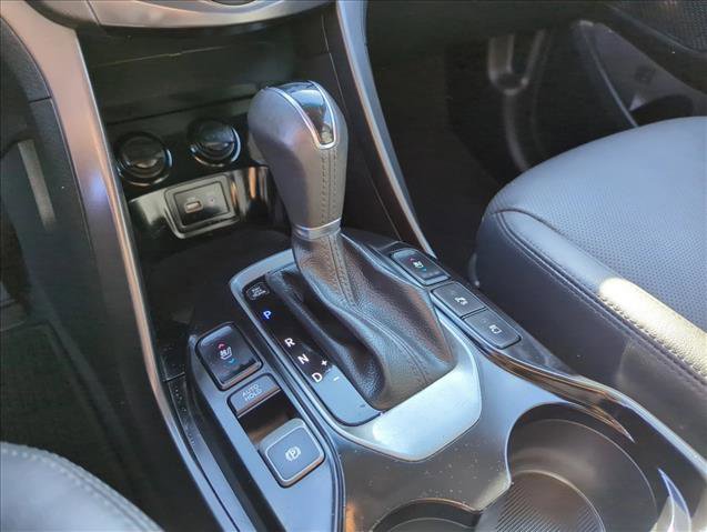Used 2017 Hyundai Santa Fe Limited image 10