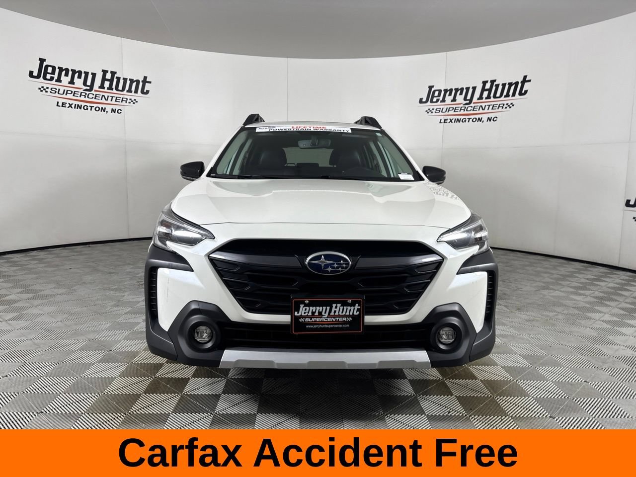 Used 2024 Subaru Outback Limited AWD/4WD image 3