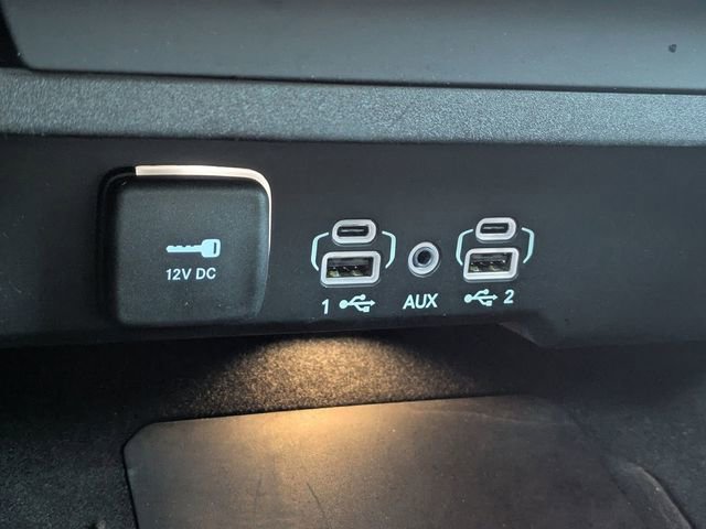 Used 2023 Jeep Grand Wagoneer 4WD w/ Convenience Group III image 29