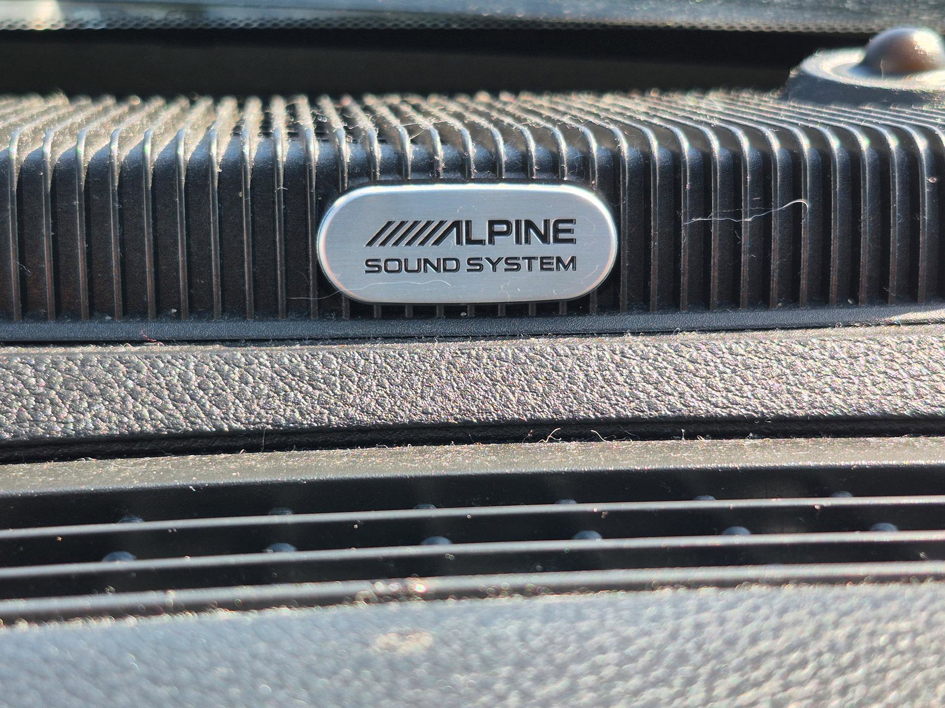 Used 2018 RAM 1500 Laramie w/ Convenience Group image 15