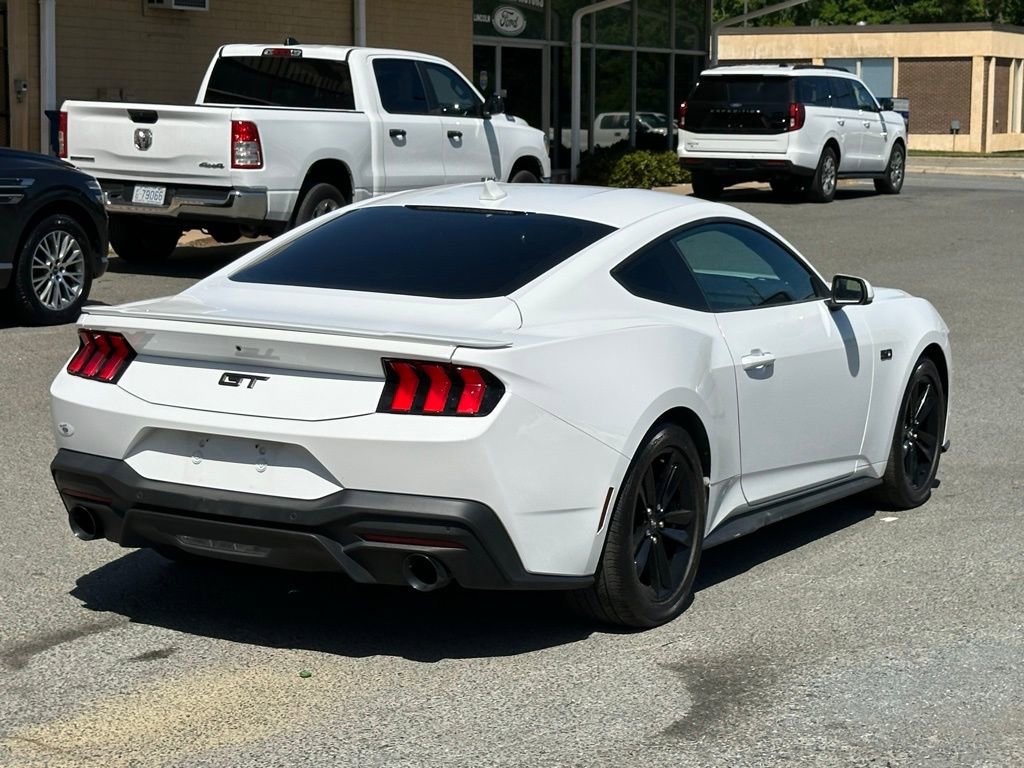 Used 2024 Ford Mustang GT RWD image 8