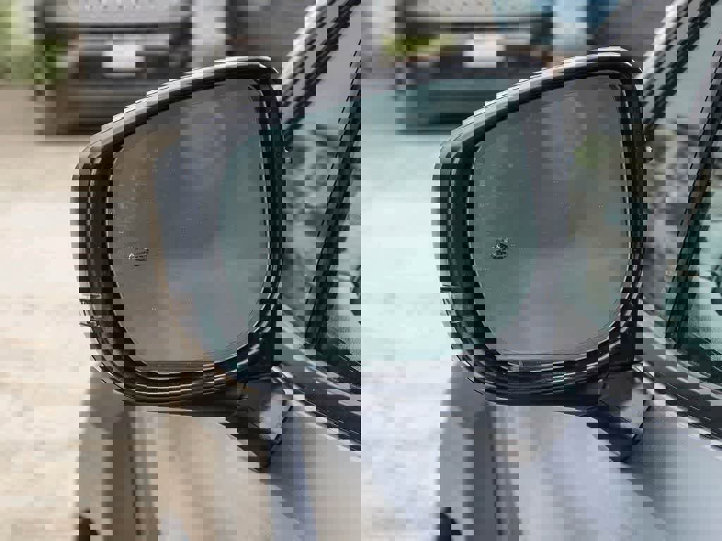 Used 2024 Subaru Crosstrek 2.5i Wilderness w/ Crosstrek Mirror Package image 20