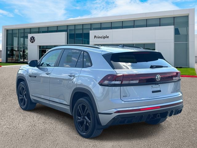 New 2026 Volkswagen Atlas Cross Sport SEL R-Line image 4