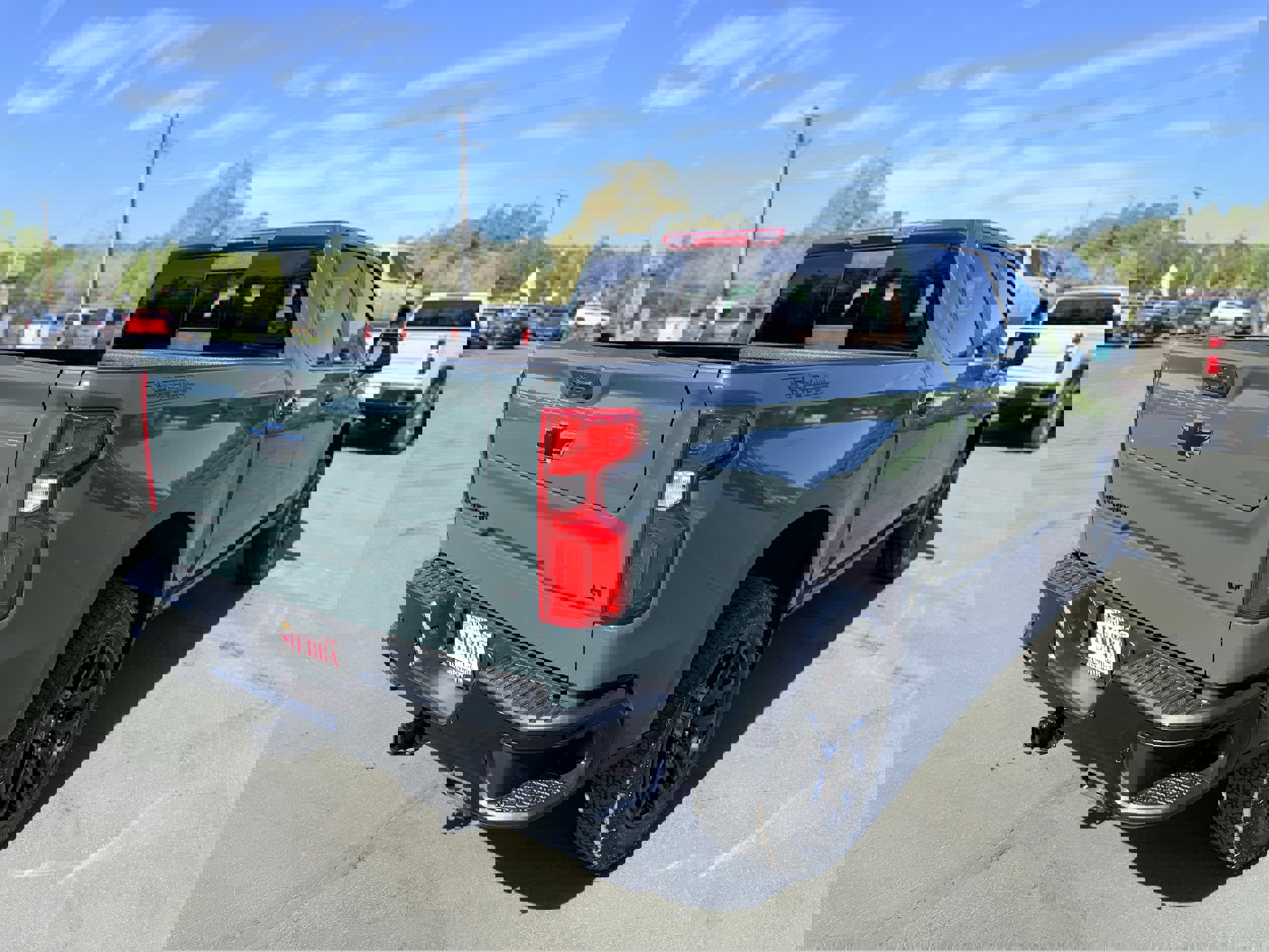 New 2026 Chevrolet Silverado 1500 LT Trail Boss w/ LT Trail Boss Premium Package image 4