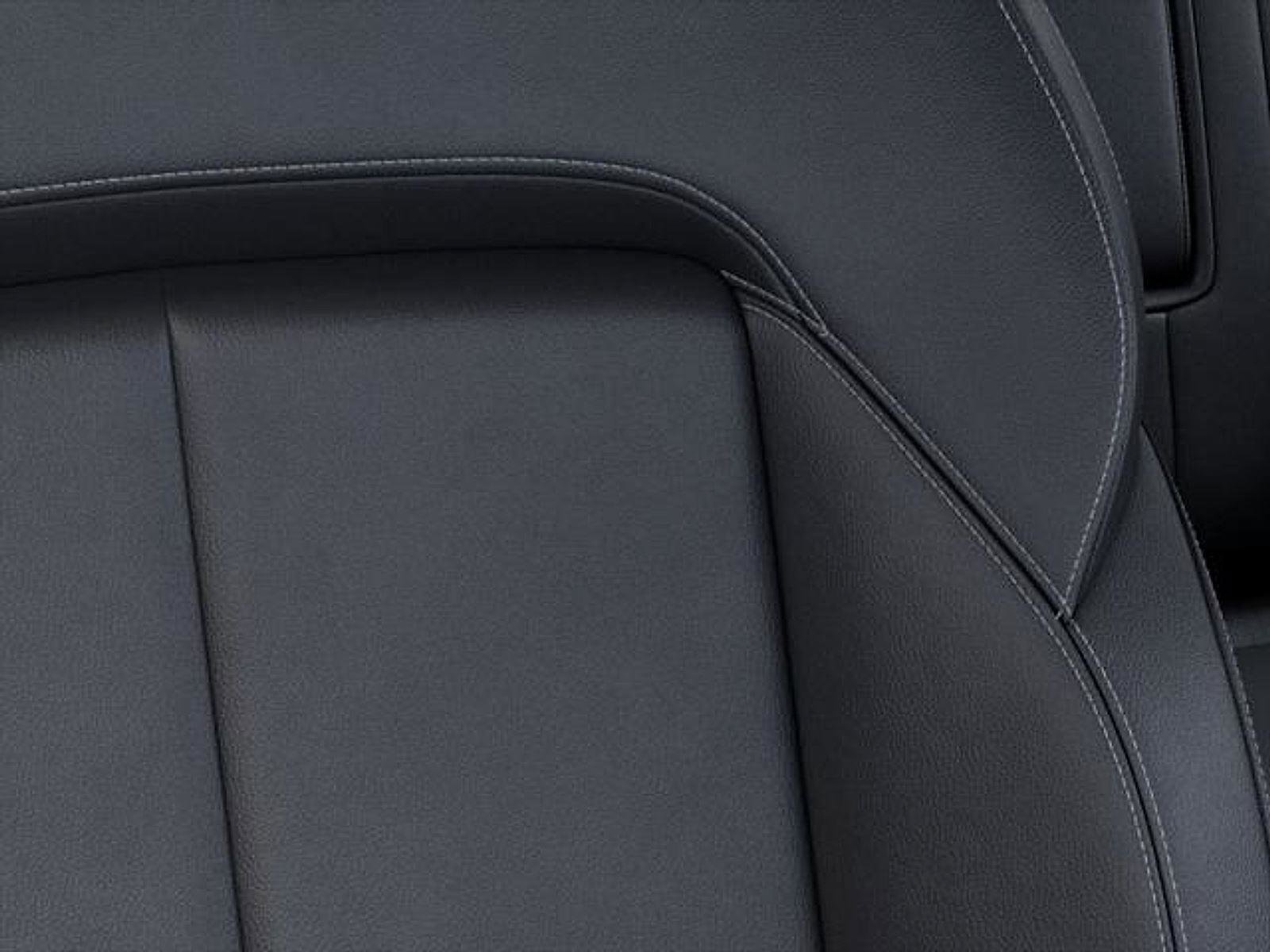 New 2025 Jeep Grand Cherokee Limited w/ MOPAR Finishing Package image 16