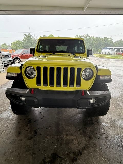 Used 2022 Jeep Wrangler Unlimited Rubicon w/ Cold Weather Group AWD/4WD image 2