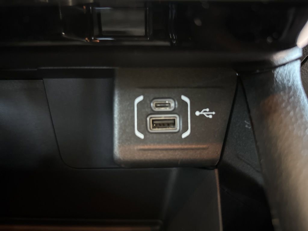 New 2026 Jeep Compass Trailhawk image 38