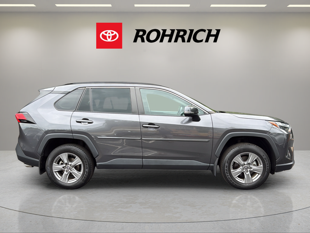 Used 2024 Toyota RAV4 XLE w/ Convenience Package AWD/4WD image 5