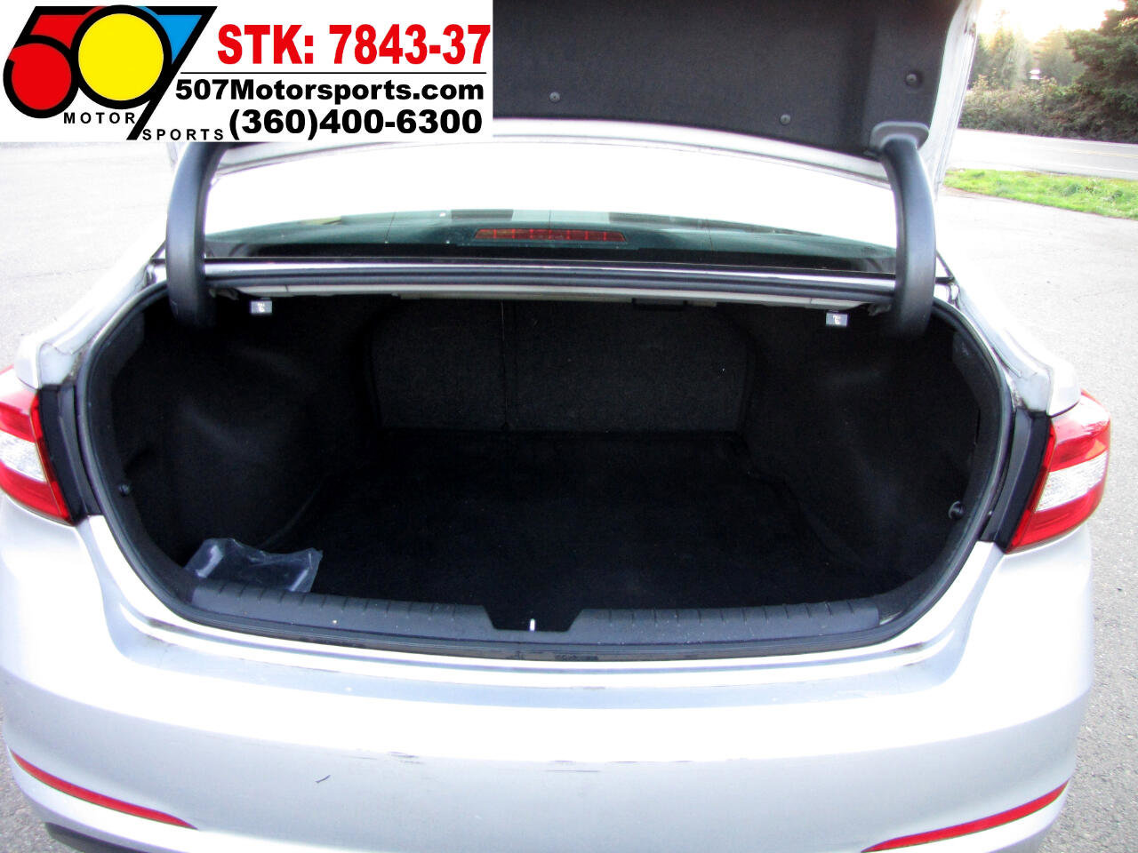 Used 2015 Hyundai Sonata SE w/ Option Group 09 image 14