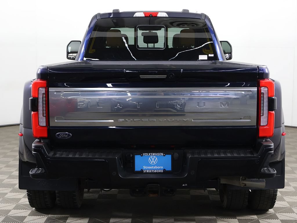 Used 2023 Ford F450 Platinum w/ FX4 Off-Road Package AWD/4WD image 18