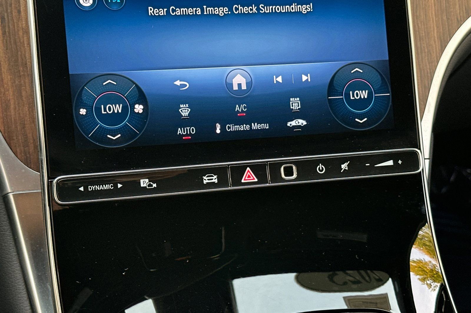 Certified 2025 Mercedes-Benz GLC 300 4MATIC image 20