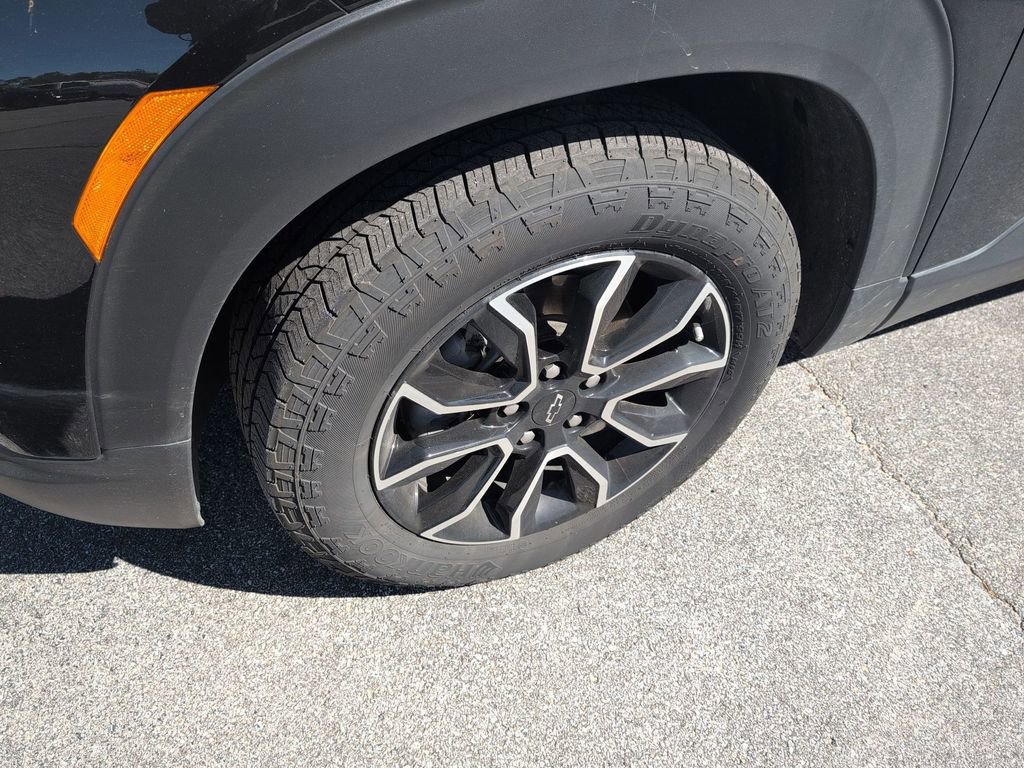 Used 2025 Chevrolet TrailBlazer ACTIV w/ Convenience Package image 6