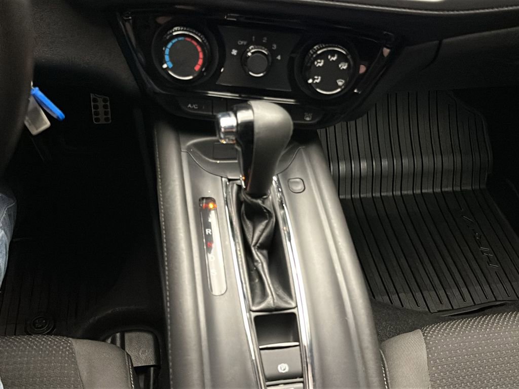 Certified 2020 Honda HR-V Sport image 29